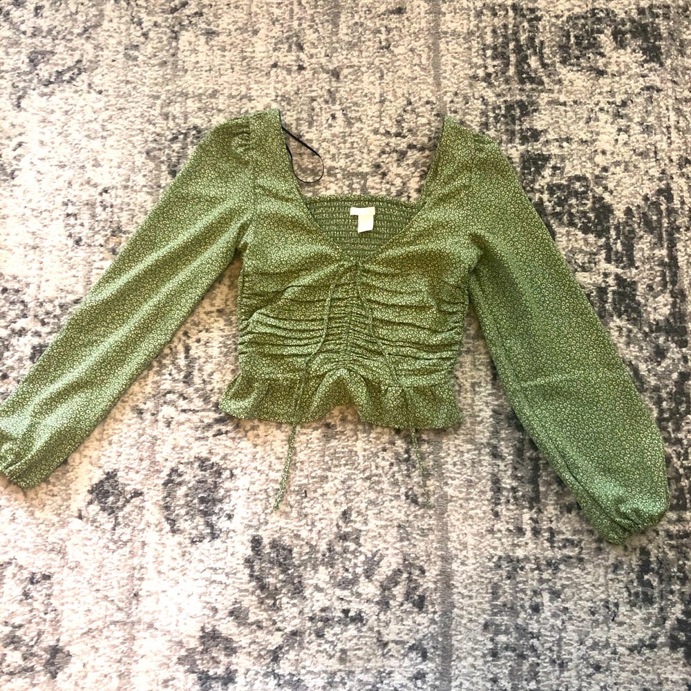 Forever 21 Peasant Top